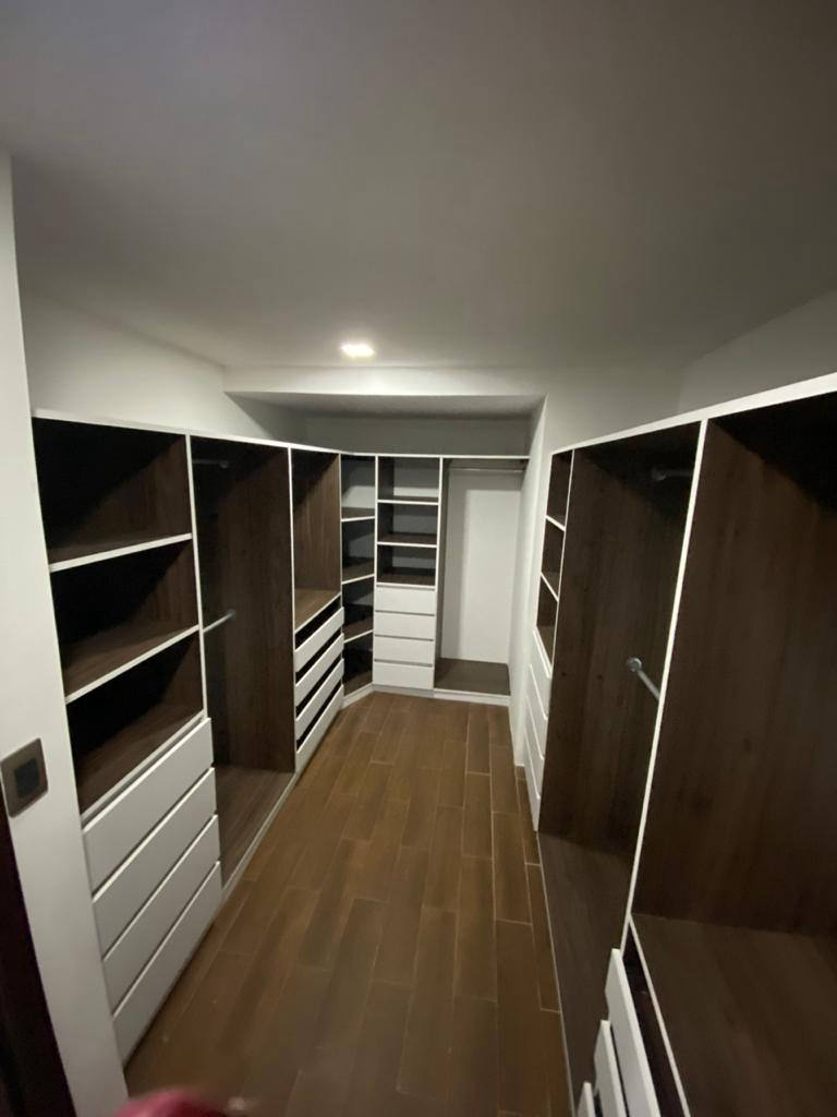 Квартира, 3617 м², 400 000$ — FAKTOR
